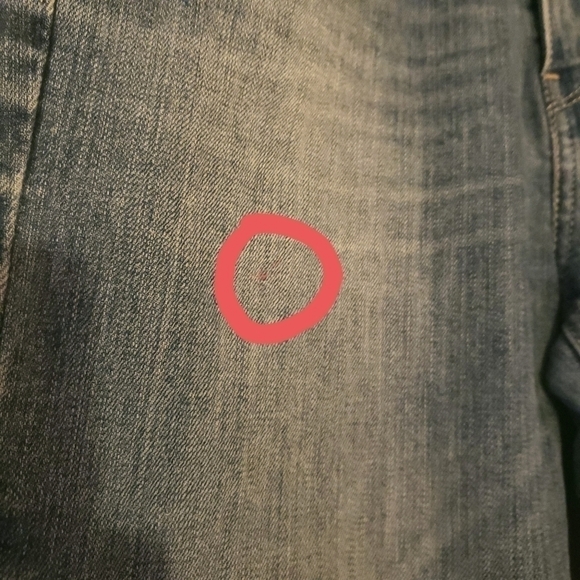 Levi's Womens Size 4 Capri Demin Cuffed Jeans Waist 27", 18" inseam - Picture 3 of 11